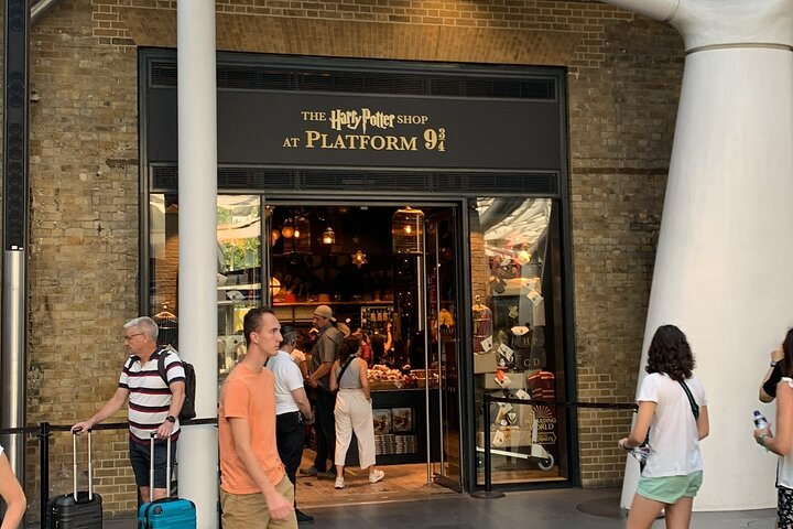 Private Guided Tour of Harry Potter Locations - English/ Italian - Photo 1 of 9